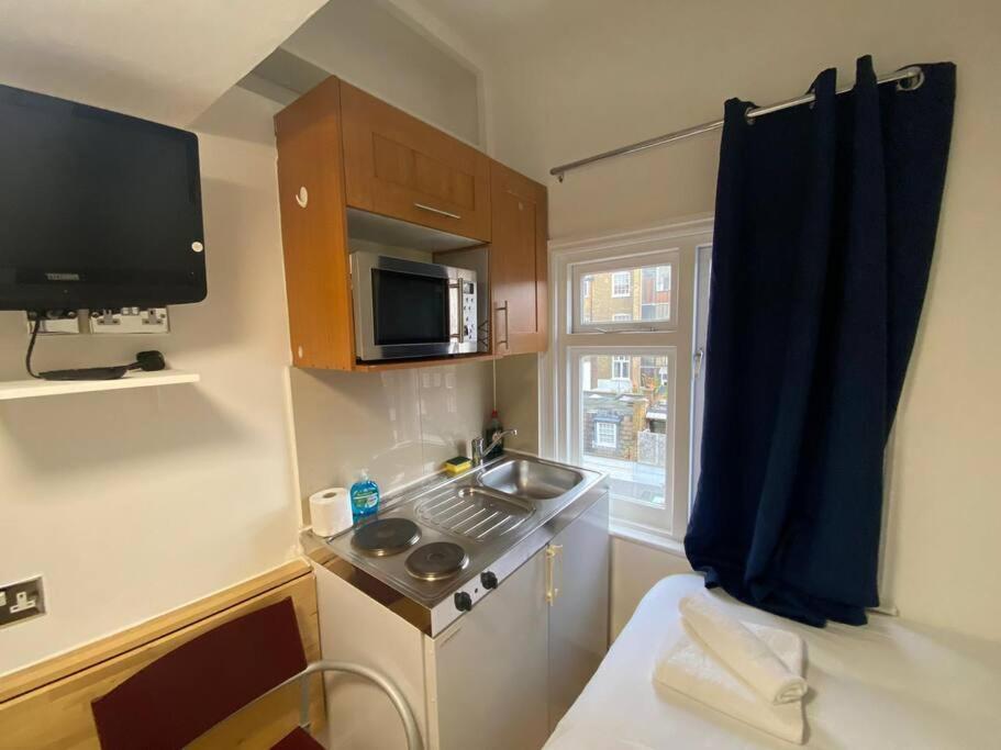 F14- Single Studio Shared Shower/Toilet Near Paddington London Exterior photo
