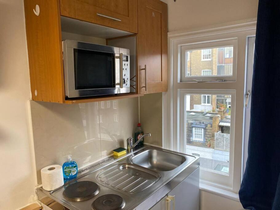 F14- Single Studio Shared Shower/Toilet Near Paddington London Exterior photo